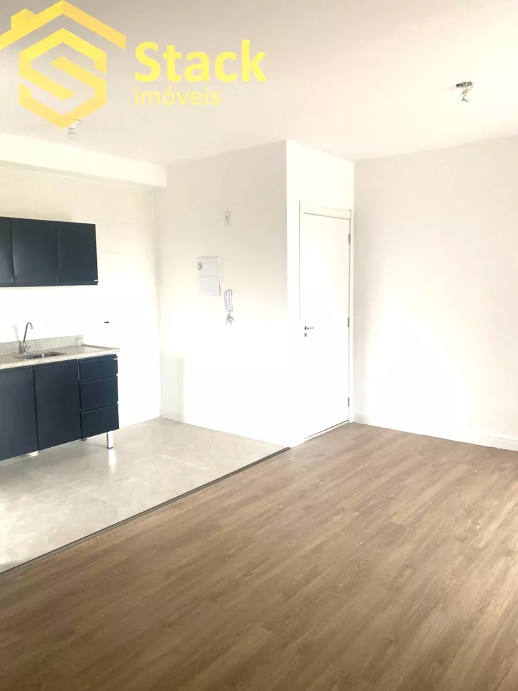 Apartamento à venda e aluguel com 3 quartos, 72m² - Foto 2