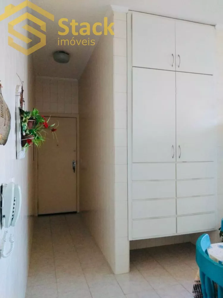 Apartamento à venda com 3 quartos, 157m² - Foto 8