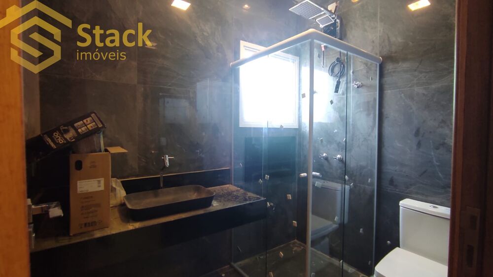Casa, 3 quartos, 164 m² - Foto 1