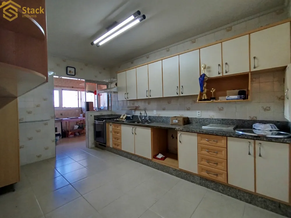 Apartamento, 3 quartos, 242 m² - Foto 11