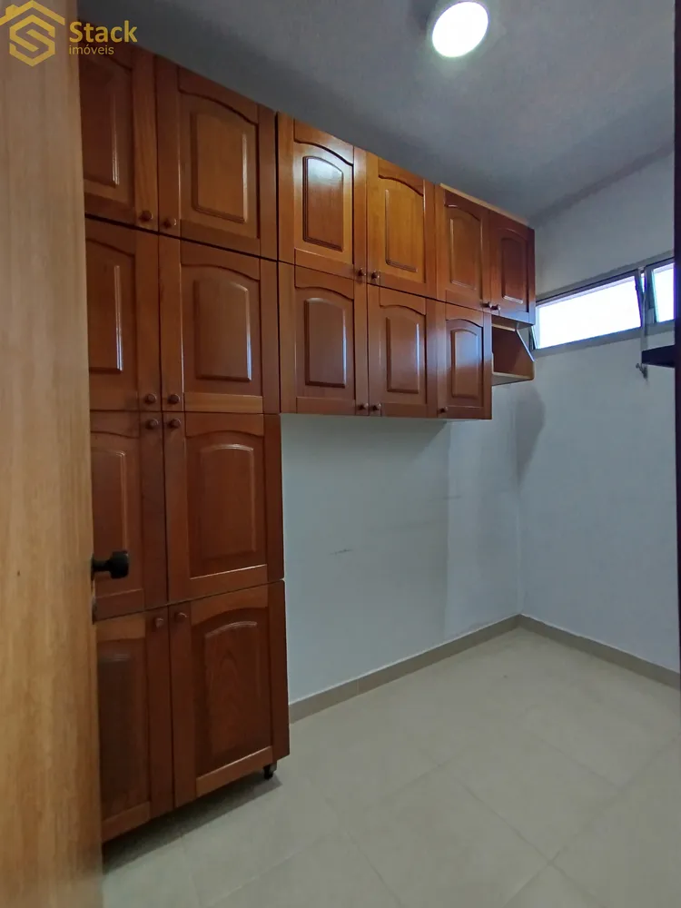 Apartamento, 3 quartos, 242 m² - Foto 12