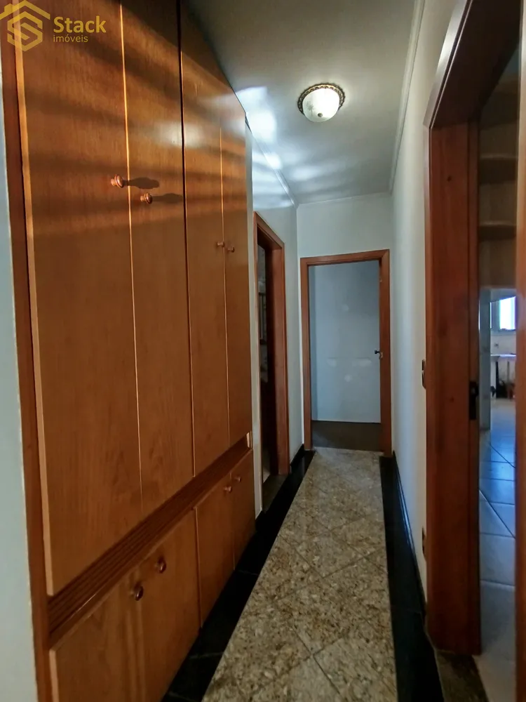 Apartamento, 3 quartos, 242 m² - Foto 10