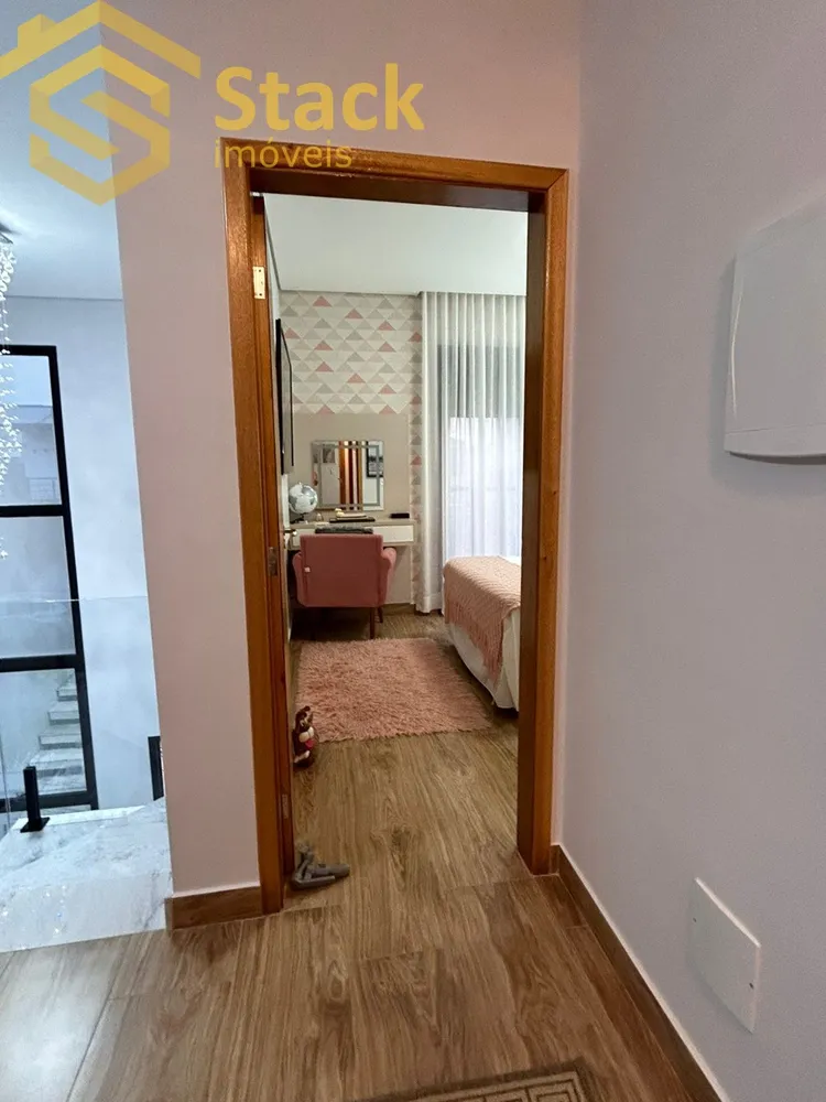 Casa, 3 quartos, 200 m² - Foto 4