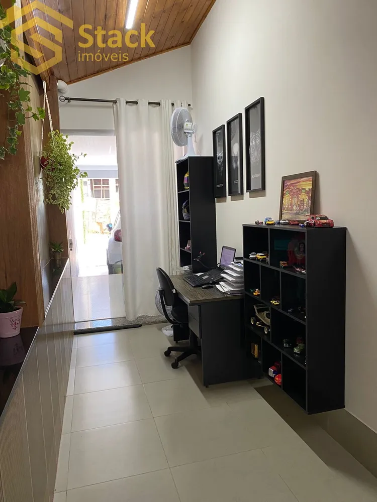 Casa, 3 quartos, 230 m² - Foto 12