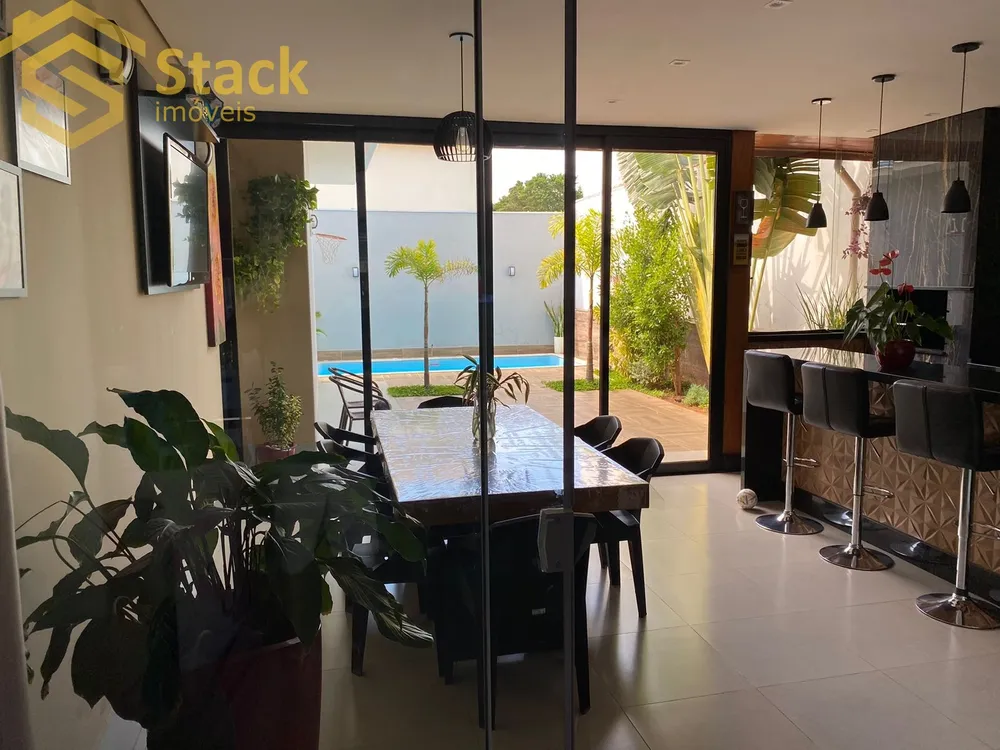Casa, 3 quartos, 230 m² - Foto 8