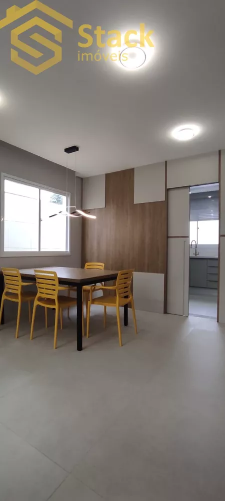 Casa à venda com 3 quartos, 103m² - Foto 4