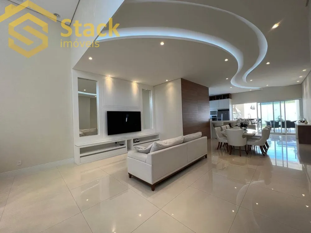Casa, 3 quartos, 260 m² - Foto 2