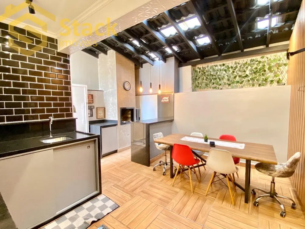 Casa, 3 quartos, 145 m² - Foto 3