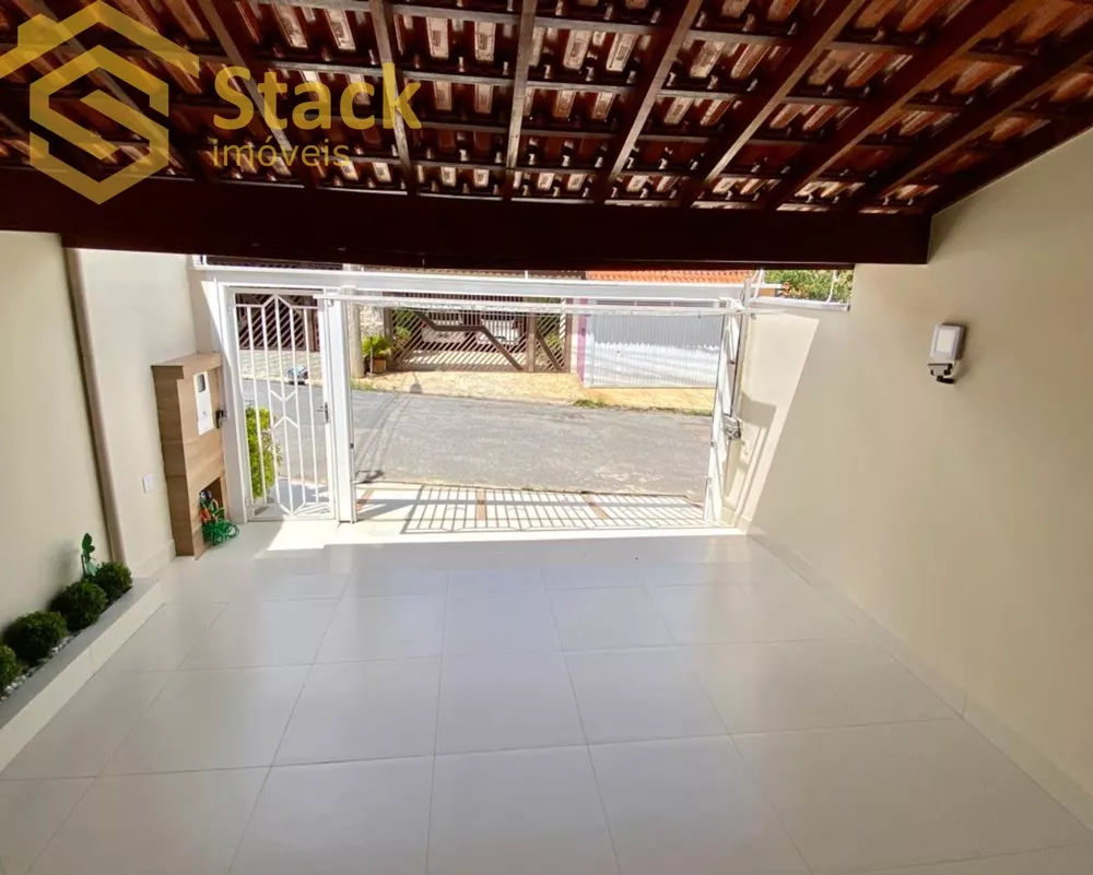 Casa à venda com 3 quartos, 188m² - Foto 2