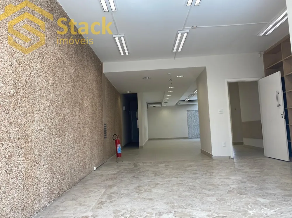 Prédio Inteiro - Foto 1