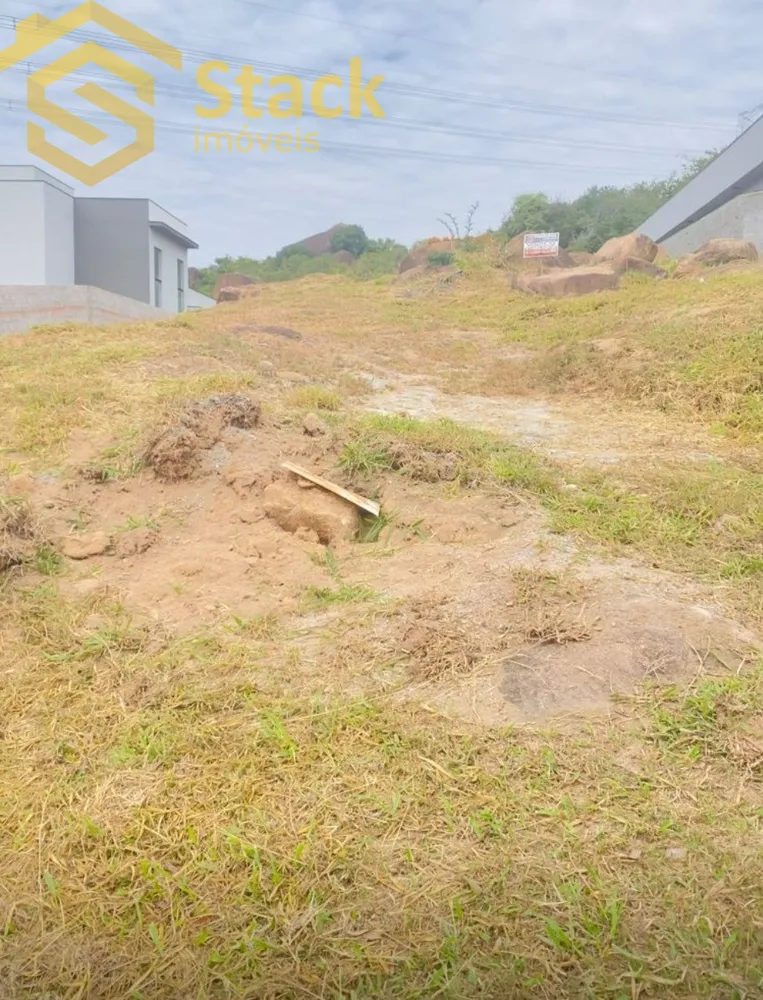 Terreno, 1077 m² - Foto 1