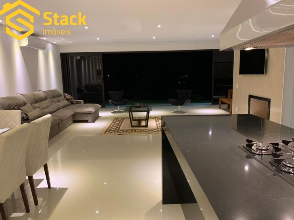 Chácara, 3 quartos, 5000 m² - Foto 1