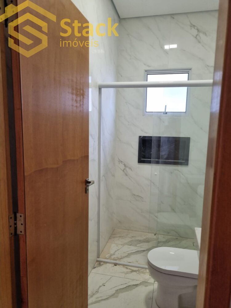 Casa à venda com 3 quartos, 253m² - Foto 3