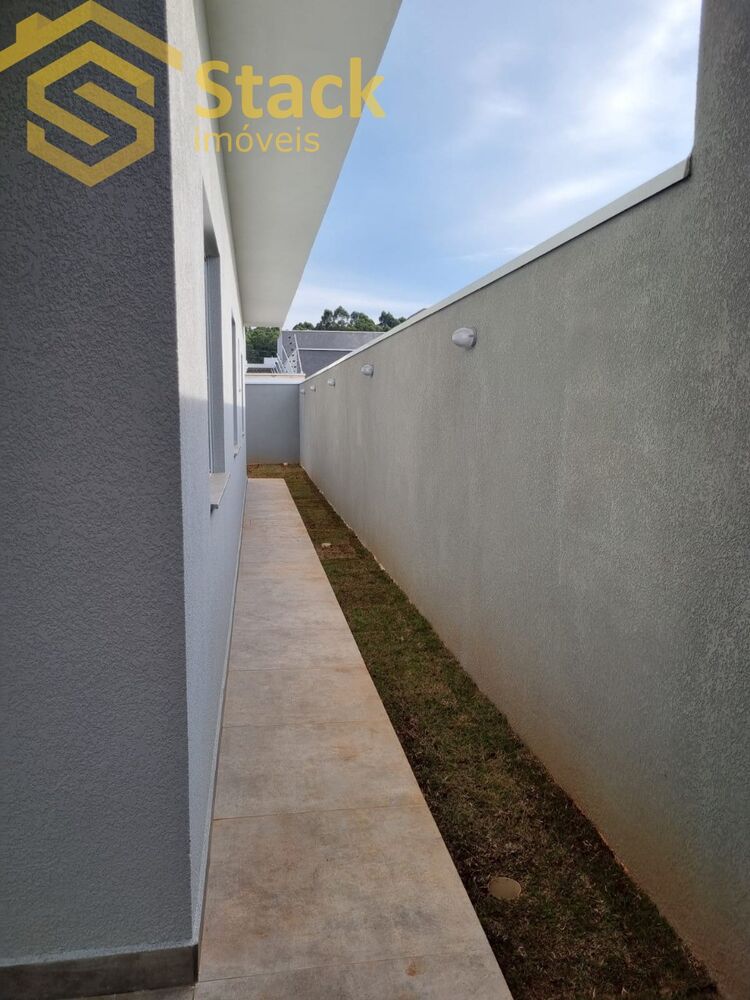 Casa à venda com 3 quartos, 253m² - Foto 29