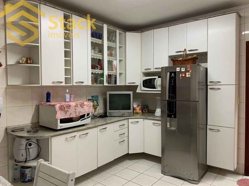 Casa, 2 quartos, 176 m² - Foto 2