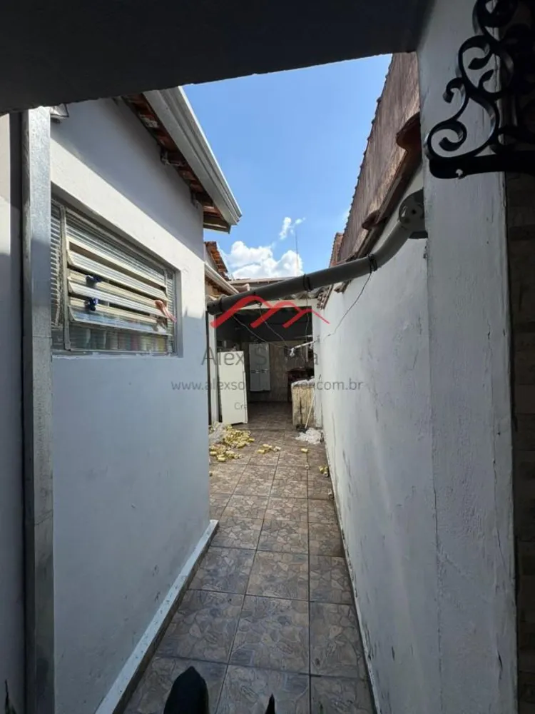 Casa, 4 quartos, 198 m² - Foto 2