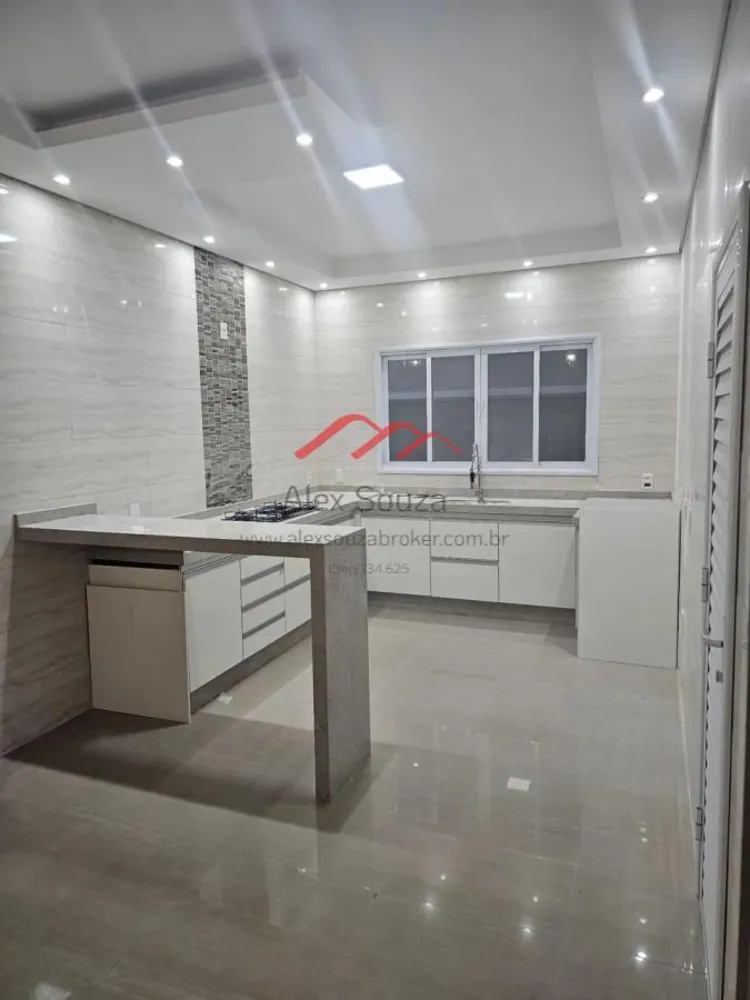 Sobrado, 3 quartos, 190 m² - Foto 1