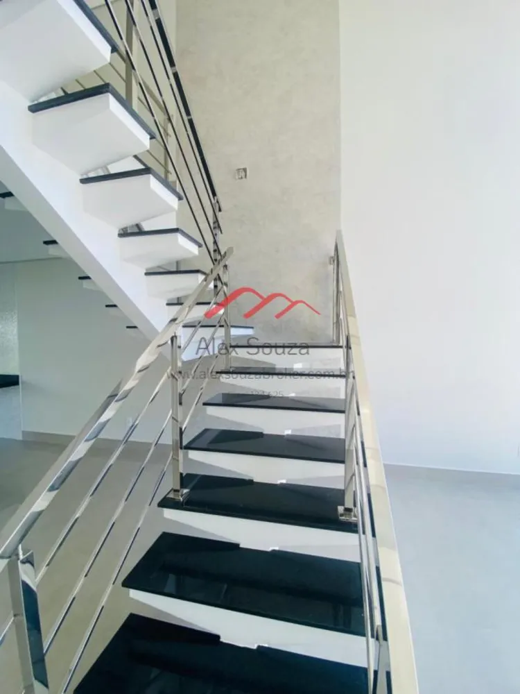 Sobrado, 3 quartos, 182 m² - Foto 1