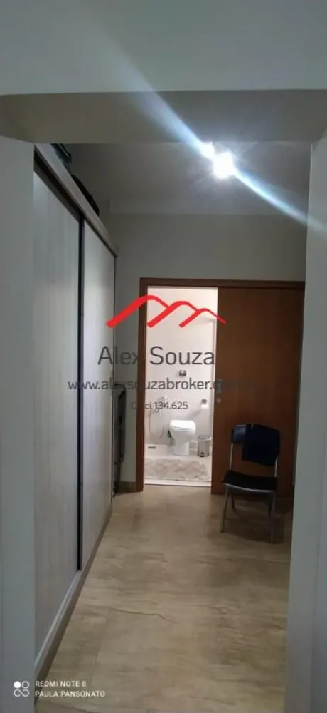 Sobrado, 3 quartos, 233 m² - Foto 1