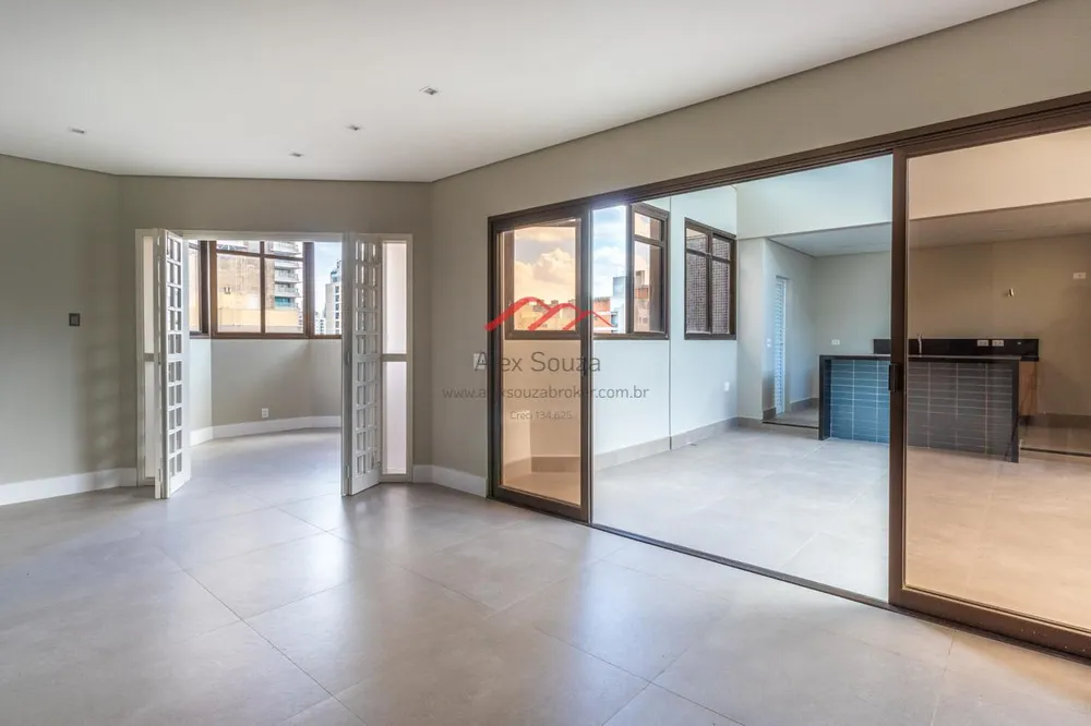 Apartamento, 4 quartos, 244 m² - Foto 1