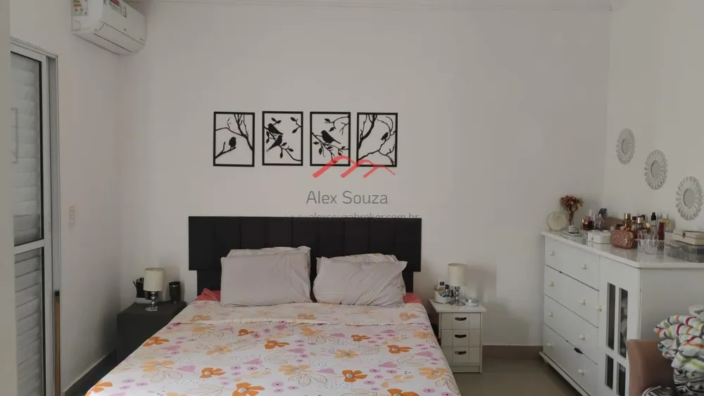 Sobrado, 3 quartos, 210 m² - Foto 1