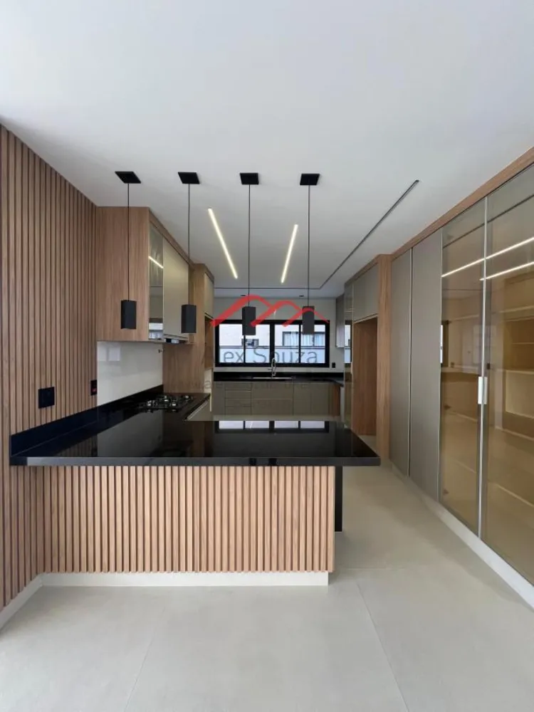 Sobrado, 4 quartos, 340 m² - Foto 3