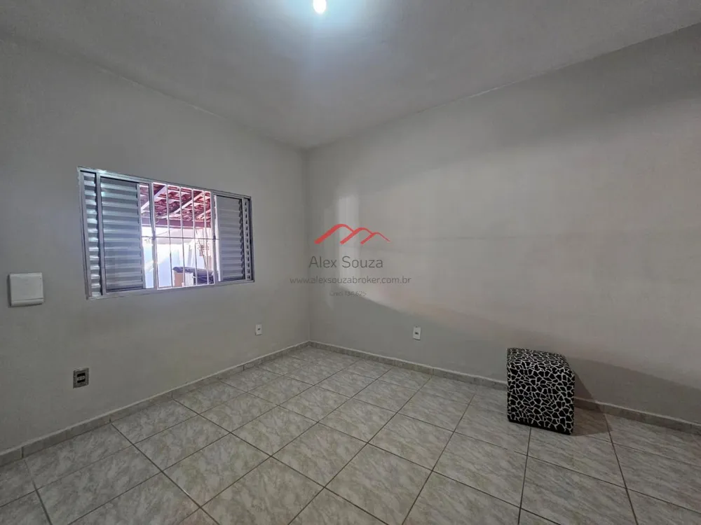 Casa, 3 quartos, 190 m² - Foto 2