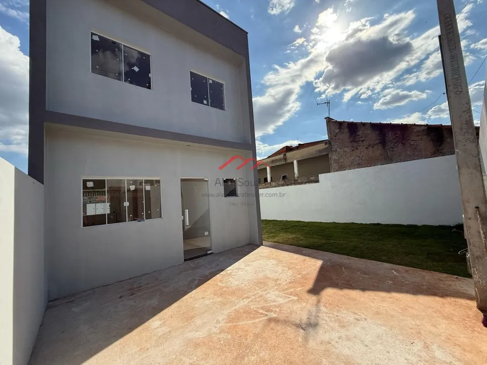 Casa, 3 quartos, 80 m² - Foto 2