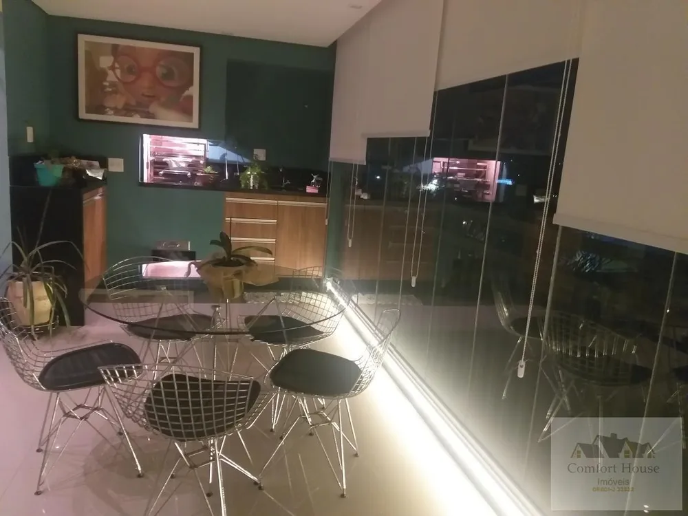 Apartamento, 3 quartos, 145 m² - Foto 1