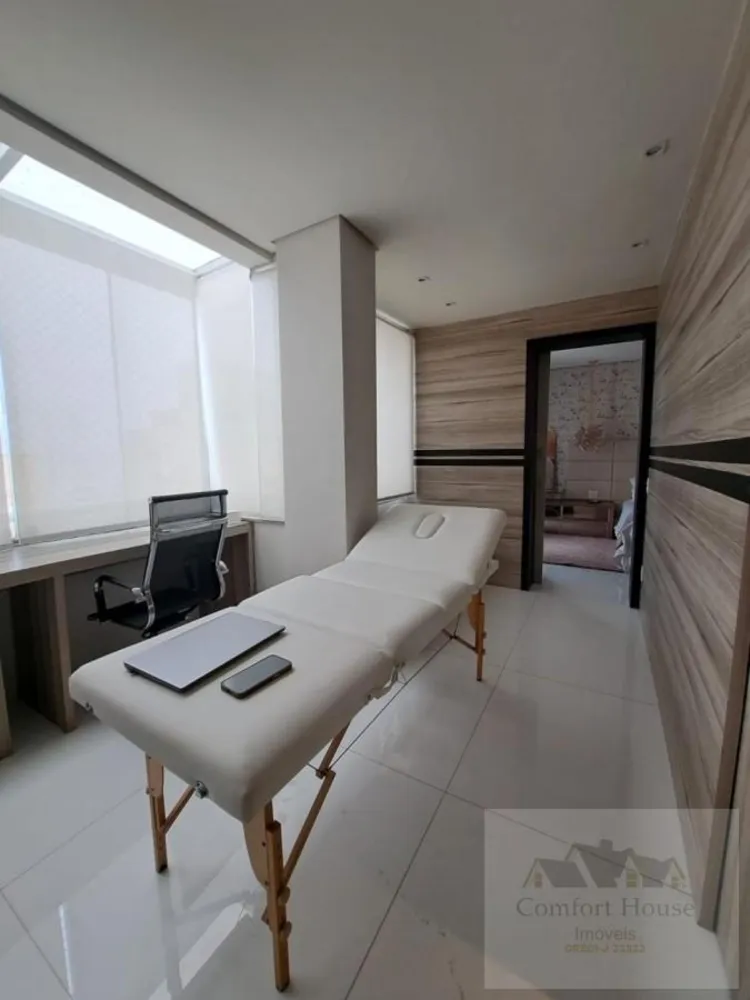 Cobertura, 3 quartos, 227 m² - Foto 5