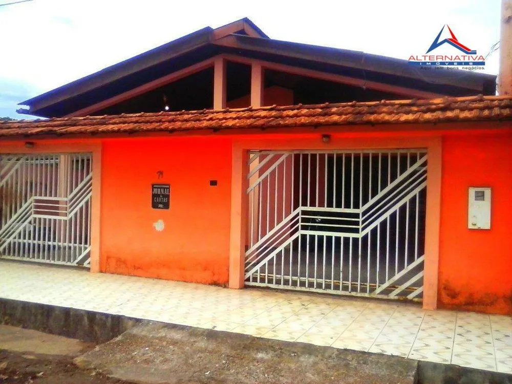 Casa, 3 quartos, 250 m² - Foto 1