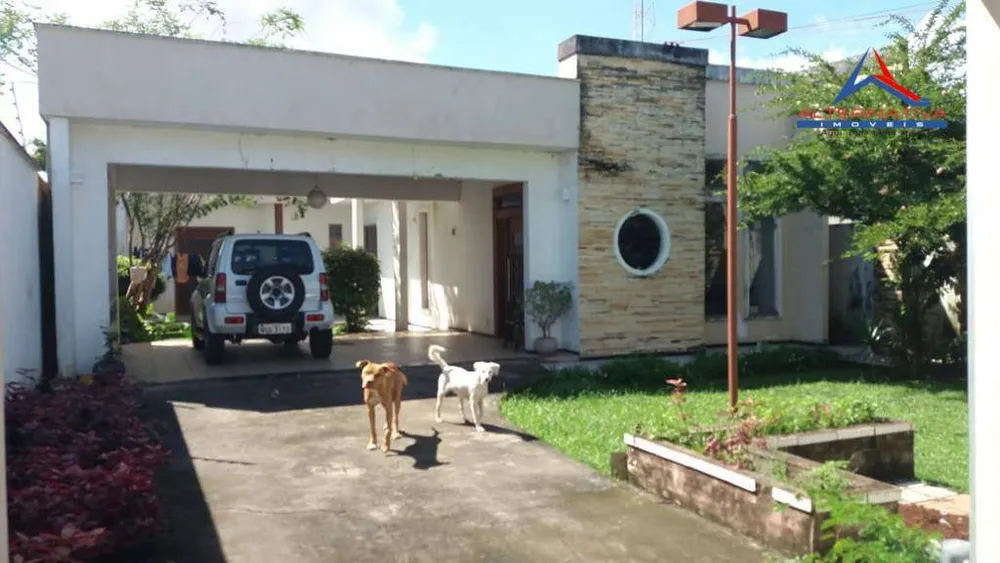 Casa, 3 quartos, 300 m² - Foto 1