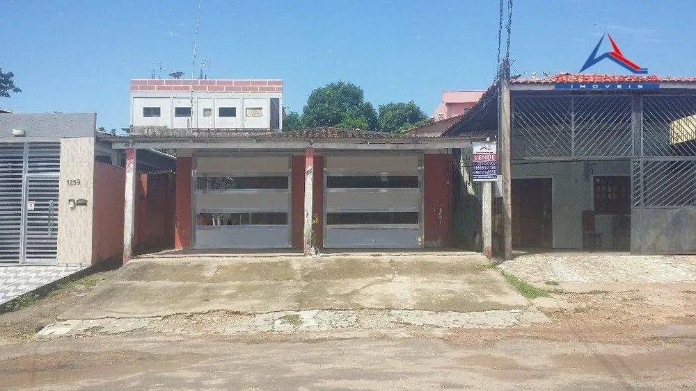 Casa, 4 quartos, 350 m² - Foto 1