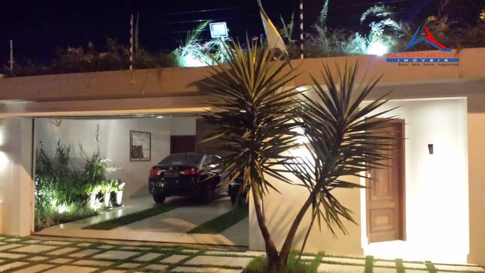 Casa, 5 quartos, 600 m² - Foto 1