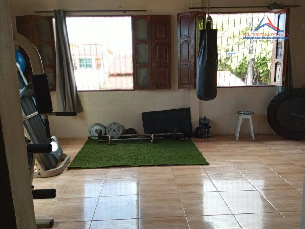 Casa, 4 quartos, 259 m² - Foto 4