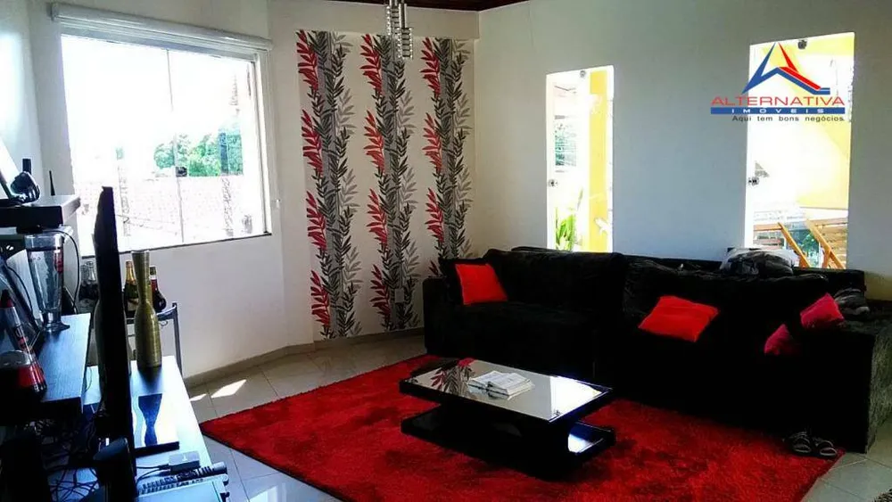 Casa, 2 quartos, 1350 m² - Foto 2