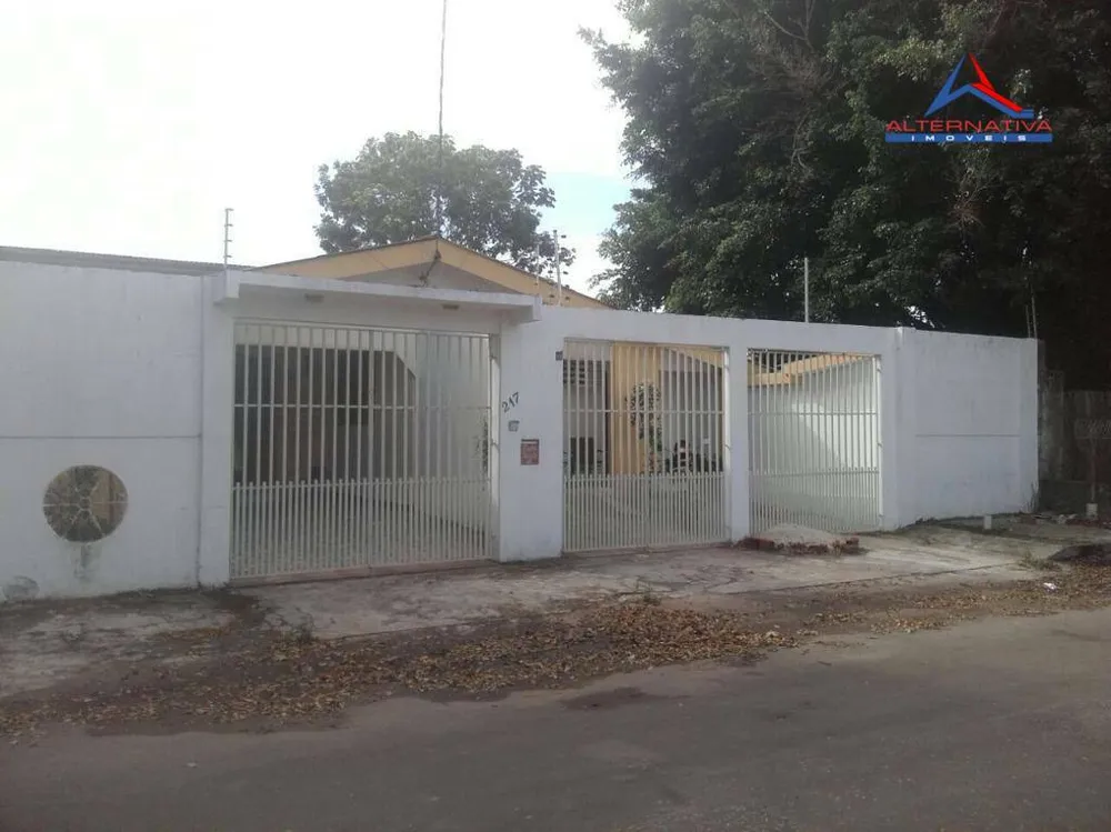 Casa, 6 quartos, 360 m² - Foto 1