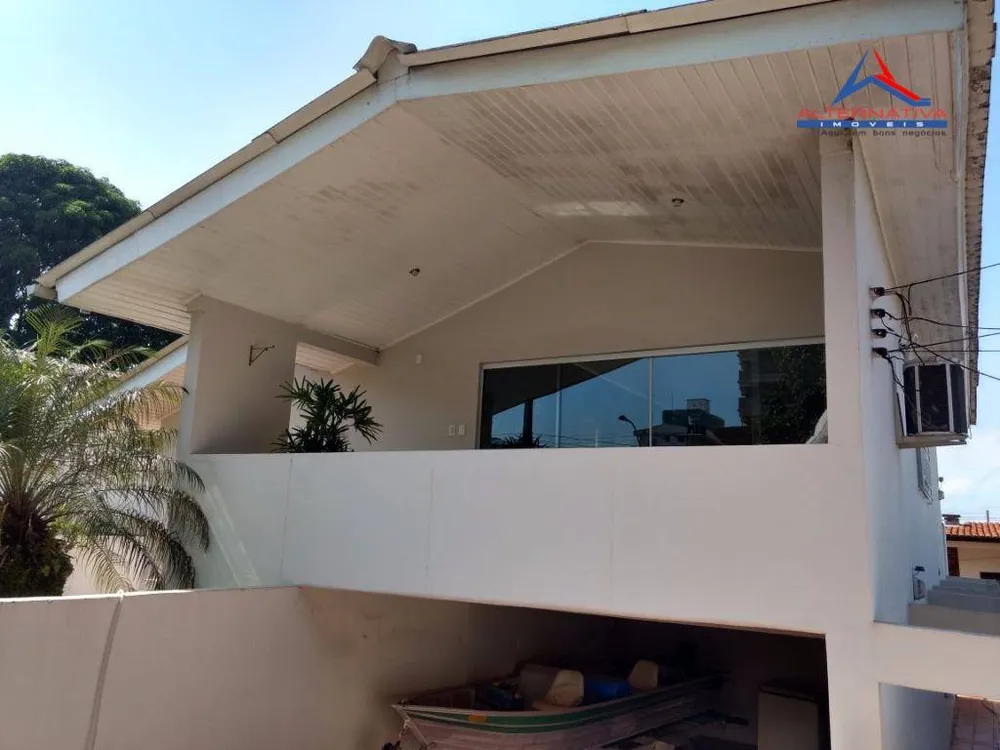 Casa, 4 quartos, 250 m² - Foto 4