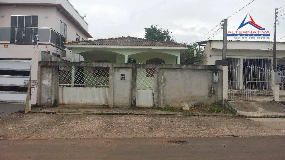 Casa, 5 quartos, 210 m² - Foto 1