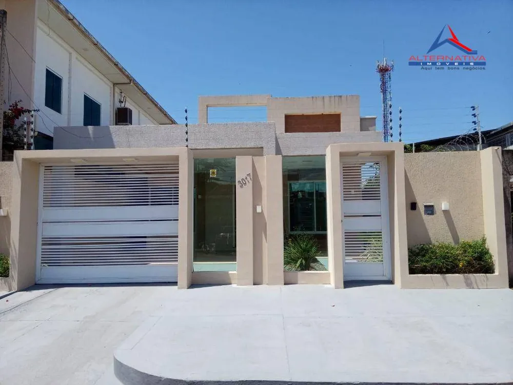 Casa, 3 quartos, 240 m² - Foto 1
