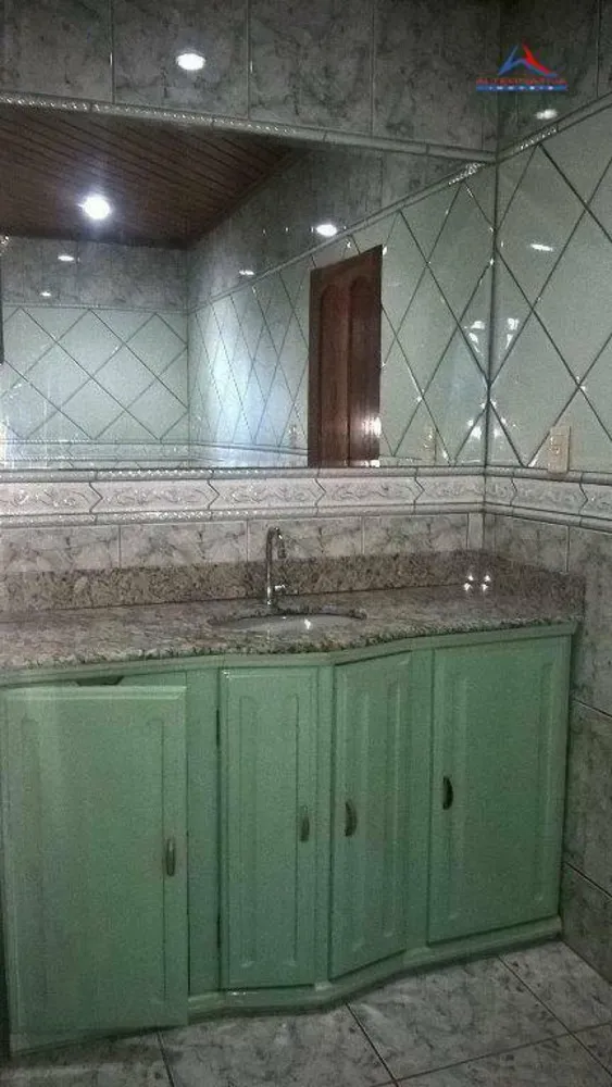 Casa, 3 quartos, 250 m² - Foto 2