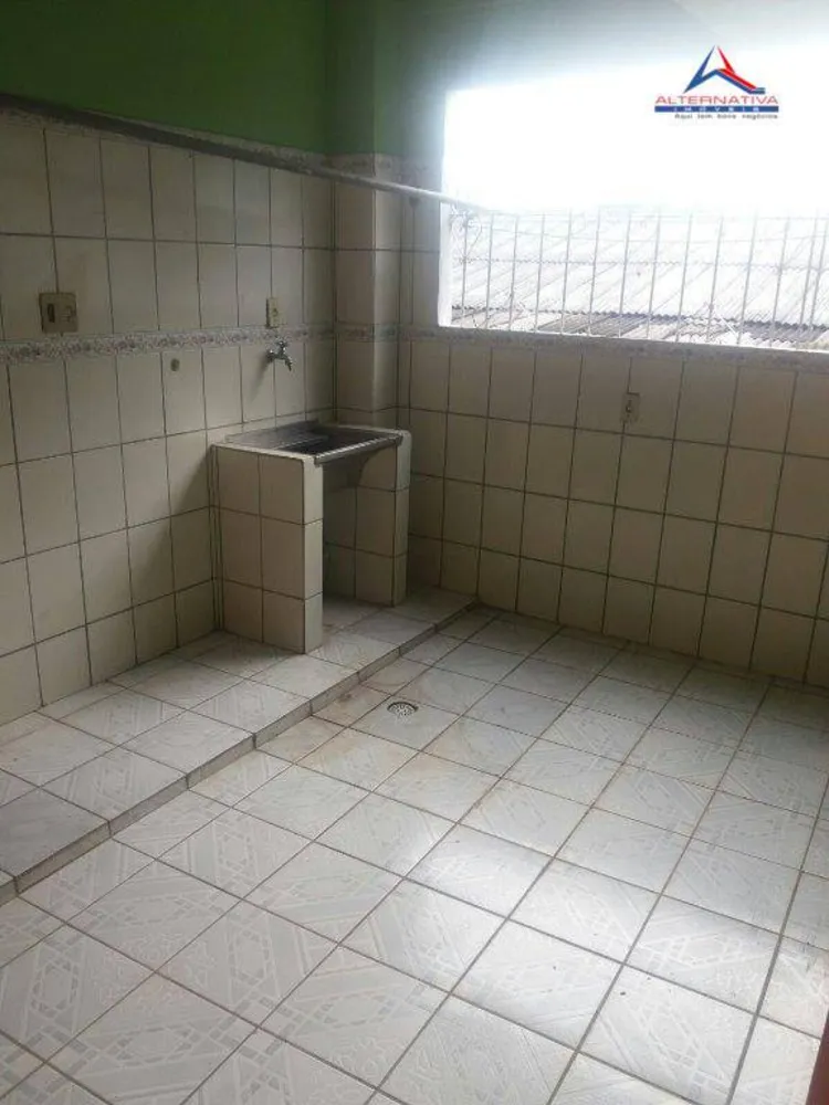 Casa, 3 quartos, 240 m² - Foto 2