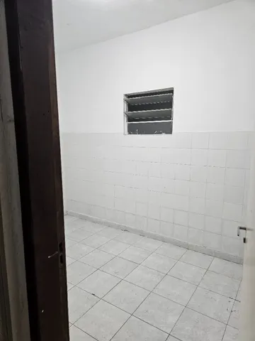 Casa de Condomínio para alugar com 2 quartos, 62m² - Foto 4