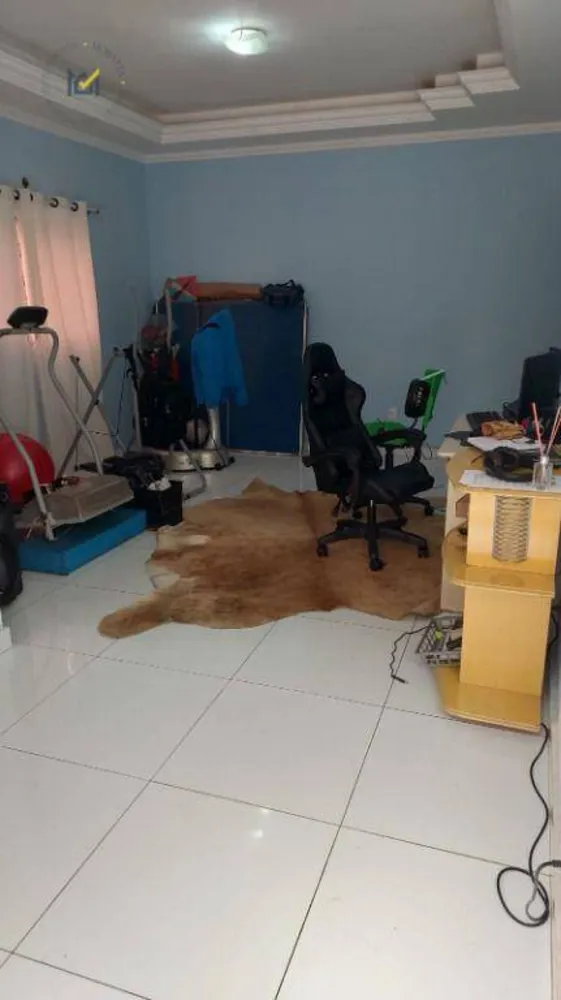 Casa, 4 quartos, 260 m² - Foto 3