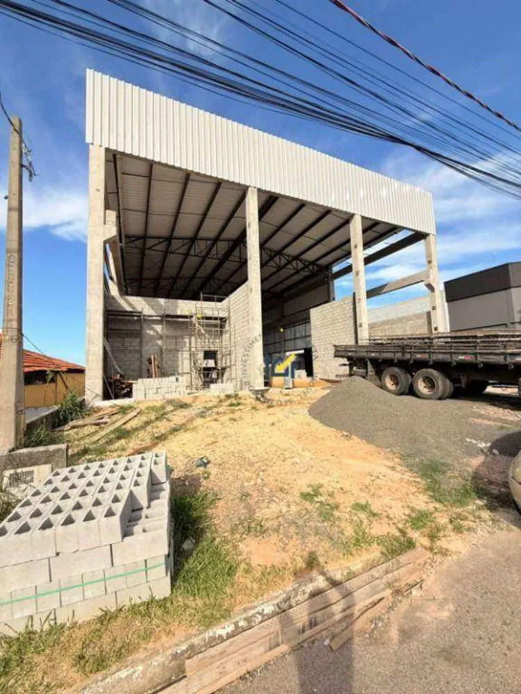 Depósito-Galpão, 942 m² - Foto 1