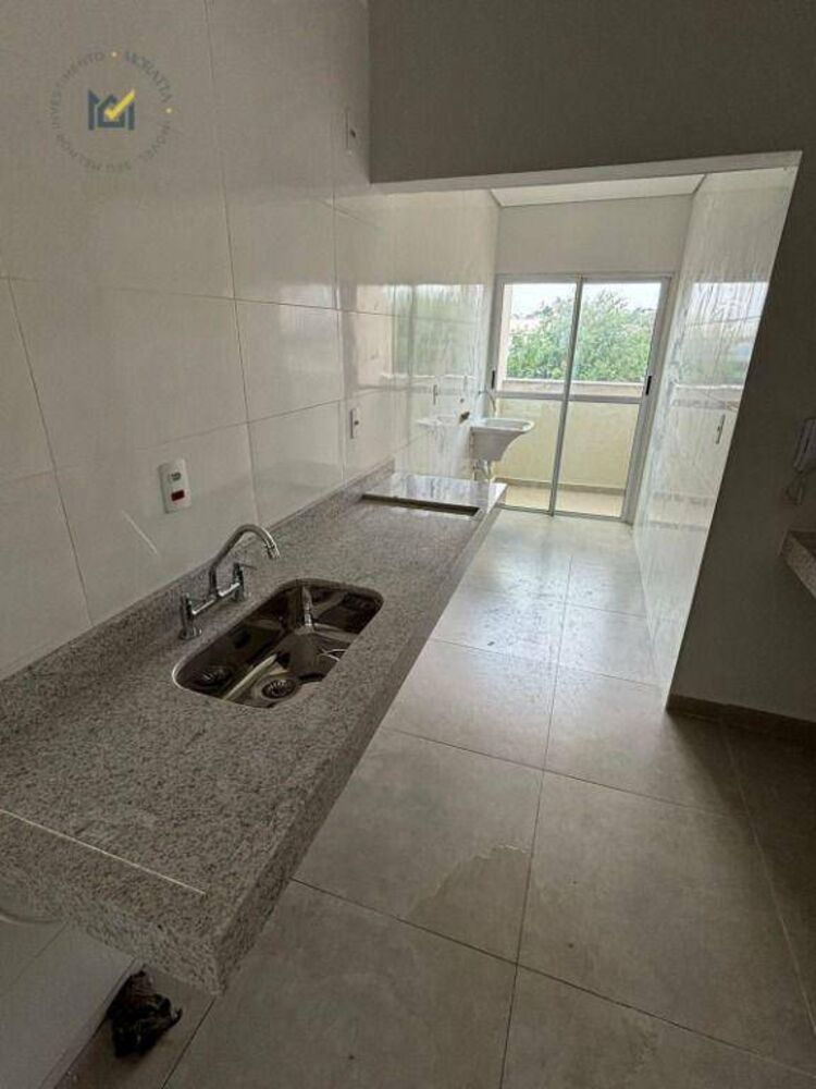 Apartamento à venda com 2 quartos, 84m² - Foto 2