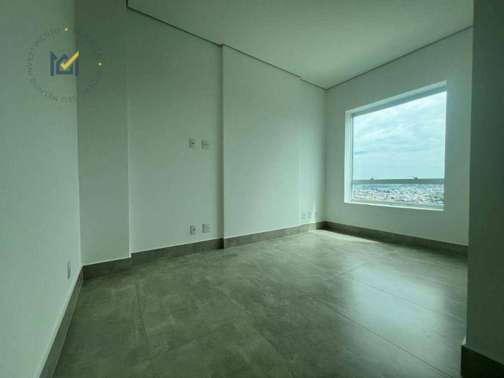 Apartamento à venda e aluguel com 5 quartos, 237m² - Foto 3