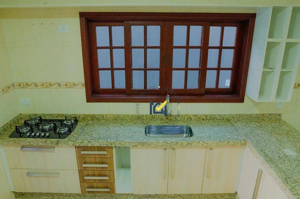 Casa, 4 quartos, 268 m² - Foto 3