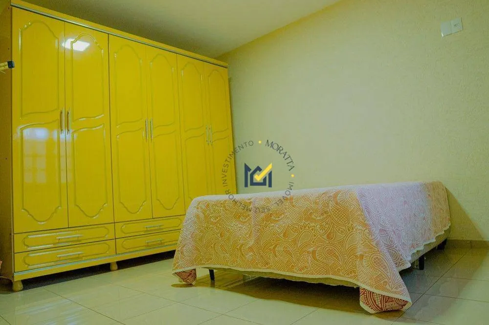 Casa, 4 quartos, 268 m² - Foto 2
