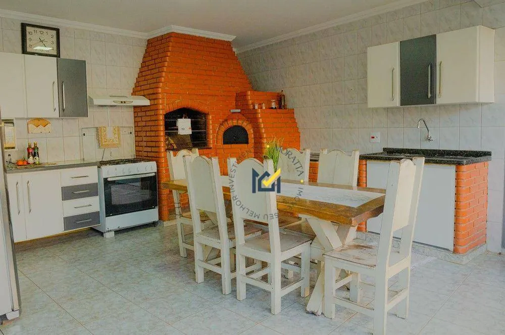 Casa, 4 quartos, 268 m² - Foto 4